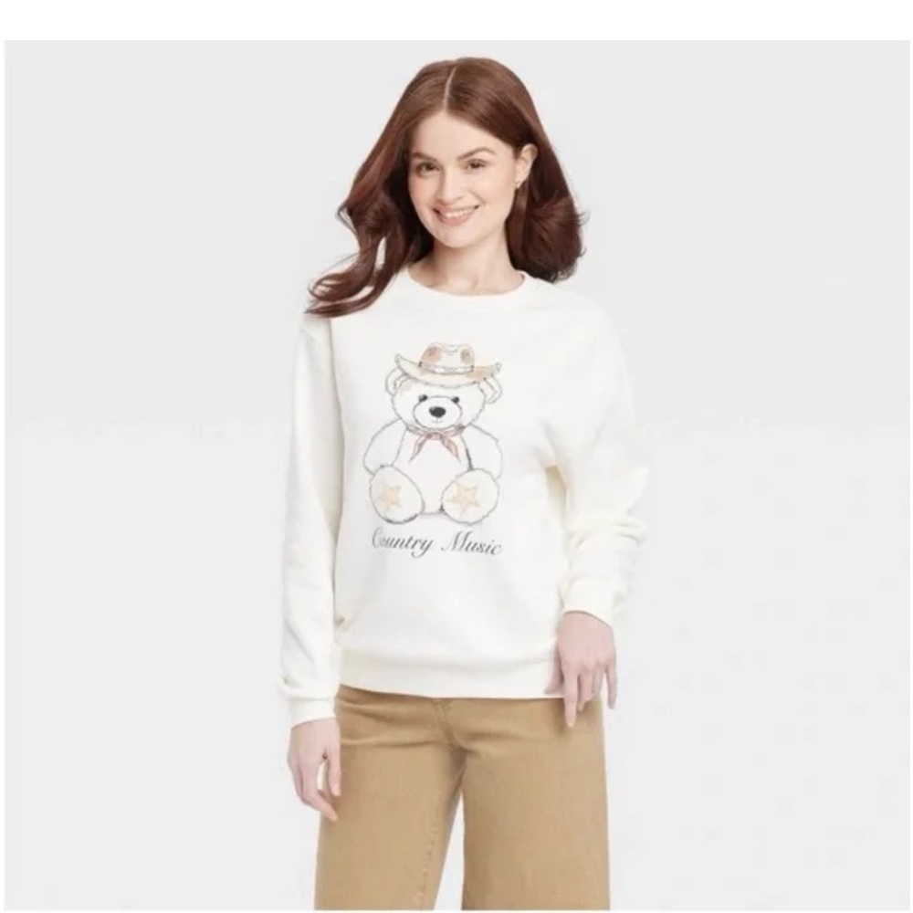 Zoe & Liv Women's White Graphic Sweater